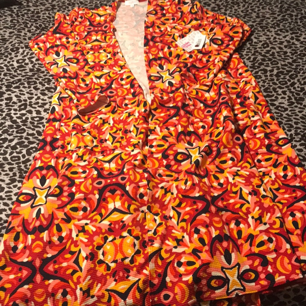 LuLaRoe Sarah cardigan